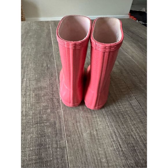 Girls Sparkly Pink Hunters Rainbows Size 8 - Picture 3 of 6